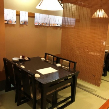 ■Table and chair-style on tatami mats on the second floor■